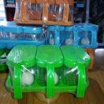 3IN 1 SPICE /CONDIMENTS CONTAINERS WITH SPOON